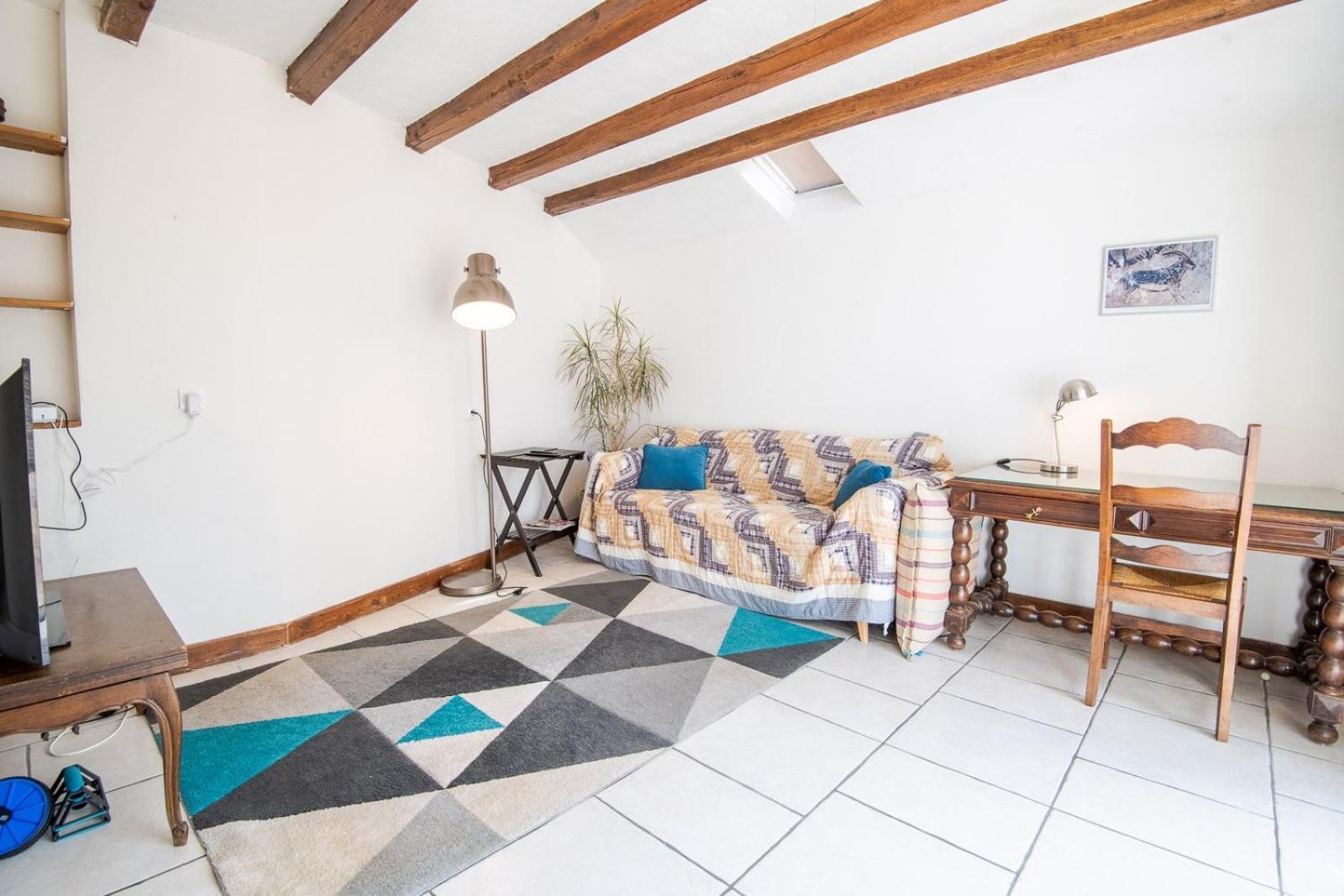 Le Stalingrad - Saint-Pierre-Des-Corps Hotel Bagian luar foto